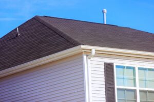 The roof of a home that has been well cared for by professionals